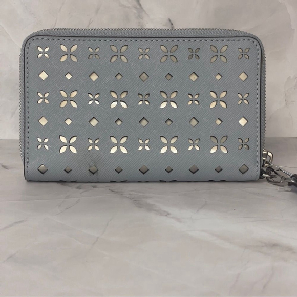 Michael Kors Zip Around Wallet Wristlet Laser Cut Dusty Blue - Picture 4 of 10